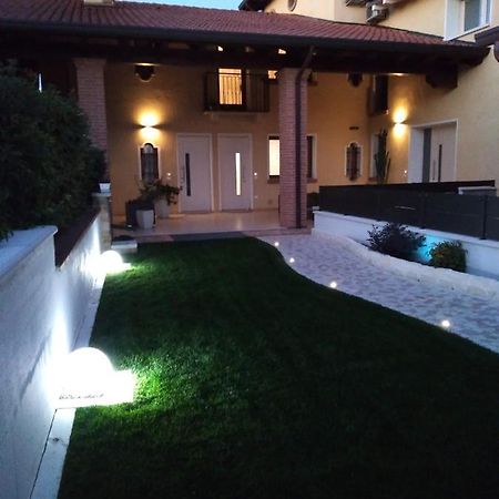 Sotto Il Portico Home Tezze sul Brenta Εξωτερικό φωτογραφία