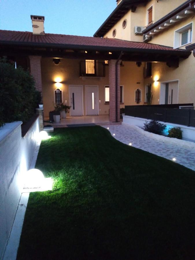 Sotto Il Portico Home Tezze sul Brenta Εξωτερικό φωτογραφία